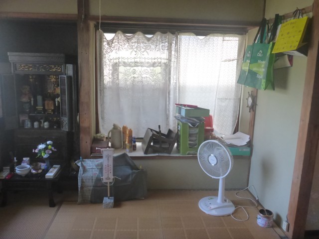 detached 〒389-0692　長野県埴科郡坂城町坂城10050